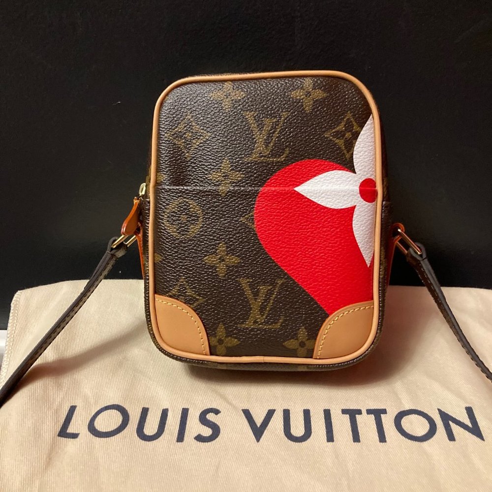 LOUIS VUITTON Game On Paname Crossbody Bag Set - Picture 7 of 8